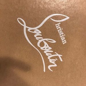 Meet your Posher, Victor